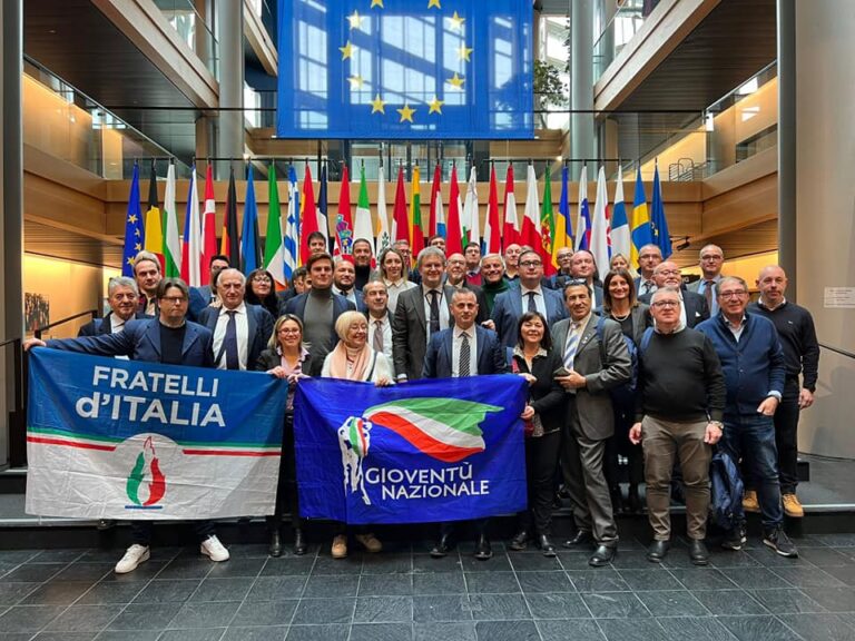 Strasburgo, 2022 – Visita al Parlamento Europeo di Strasburgo, con la delegazione di Pavia e Lodi, organizzata dall’On. Carlo Fidanza