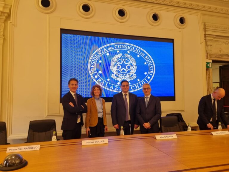 Palazzo Chigi, 1 dicembre 2023 - Come Presidente del Comitato Paritetico di Valutazione e Controllo per il seminario "La politica delle valutazioni"